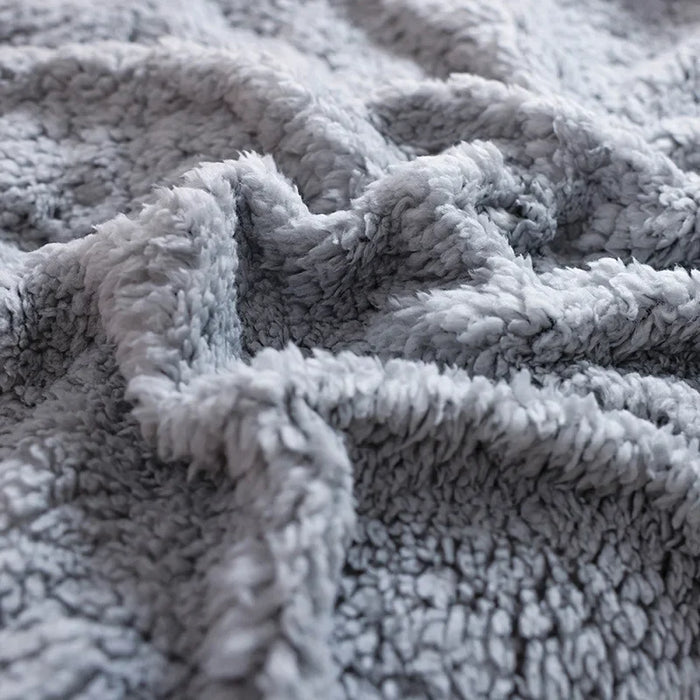 Warm Thickened Dog Blanket Dogs Sleep Pad Cotton Pet Blanket Soft and Comfortable Cat Cover Blanket Bed Sheet Pet Accessories